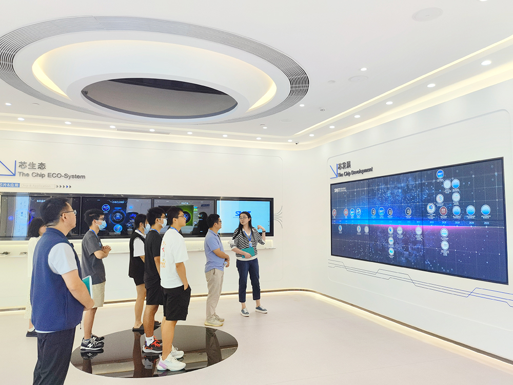 華中科技大學光電學院王興晟教授赴國微芯調研